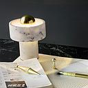 Luminaria de Mesa en Marmol Blanco con Pantalla Redonda y Detalles Dorados E27x1 IP20 120v/60Hz